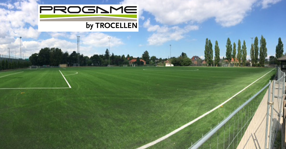 Artificial turf football pitch with a shock pad in Gentofte