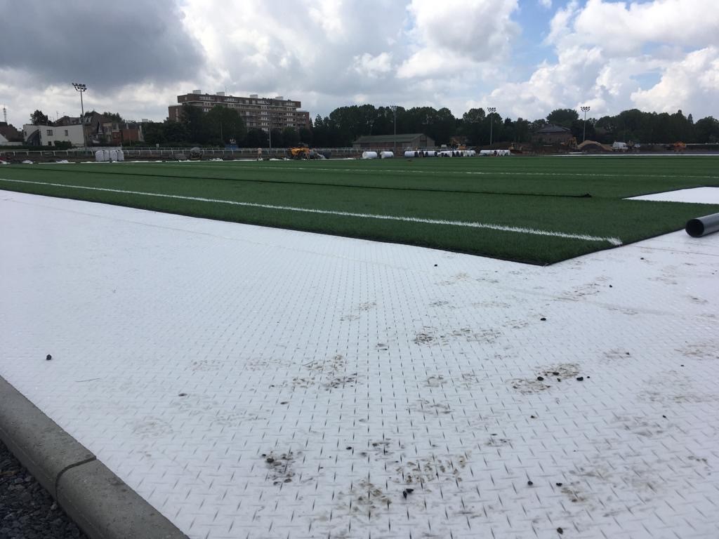Artificial turf rugby field with a shock pad, France